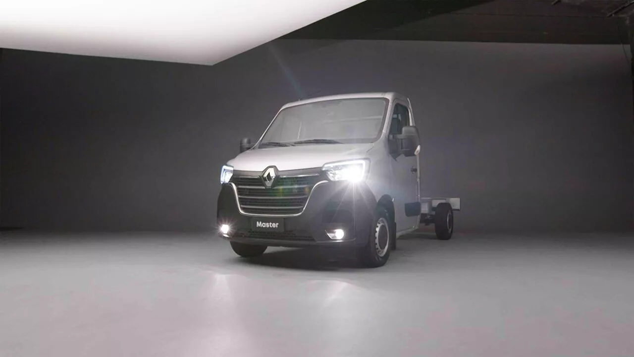 Banner: Renault Master Chassi